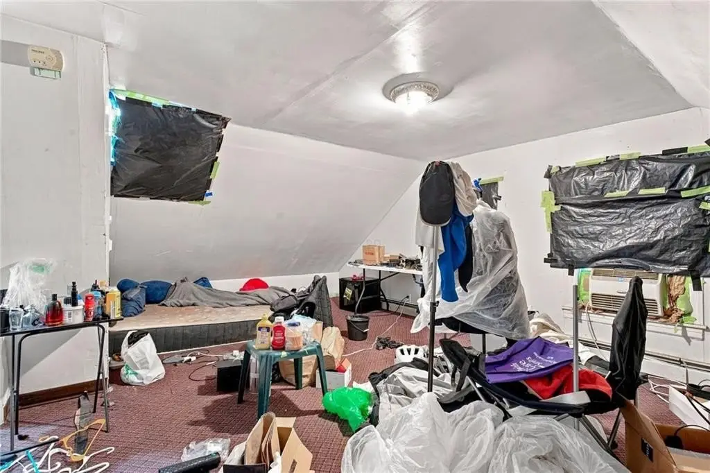 Picture 33
