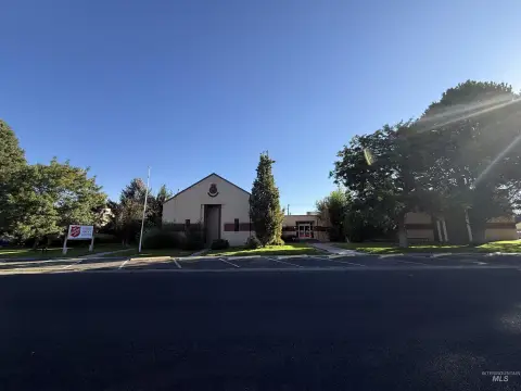 Brick Religious Facility with Gym
