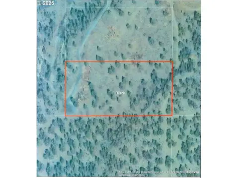 Terrebonne Acreage: Vineyard, Farm, Estate