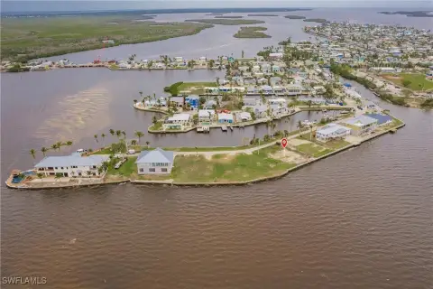 Waterfront Lot in Matlacha, FL