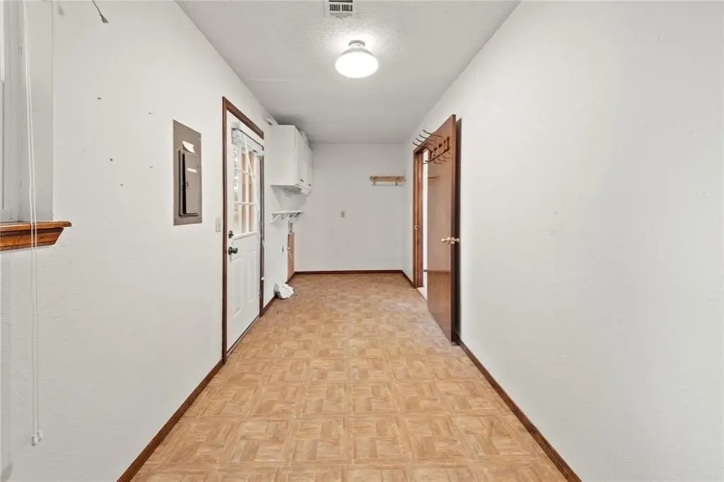 Picture 30