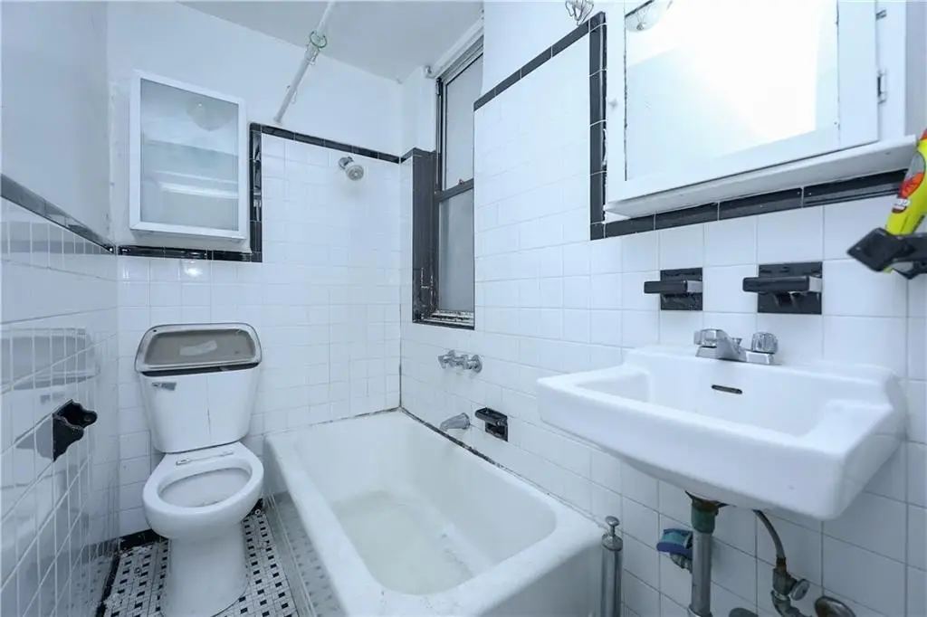 Picture 8