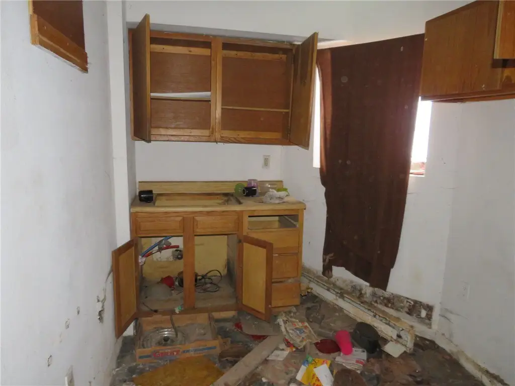 Picture 18