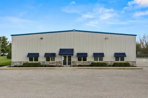 Versatile Commercial Building on 5 Acres