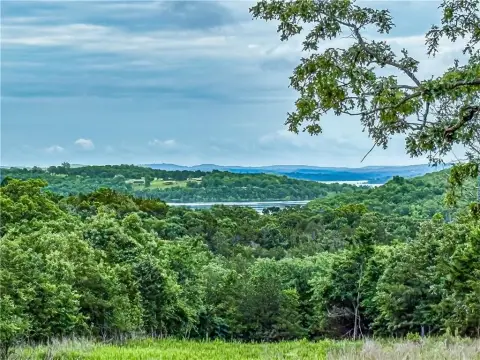 Yellville Land with Lake View