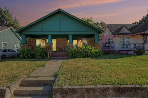 Brick-and-Frame Duplex