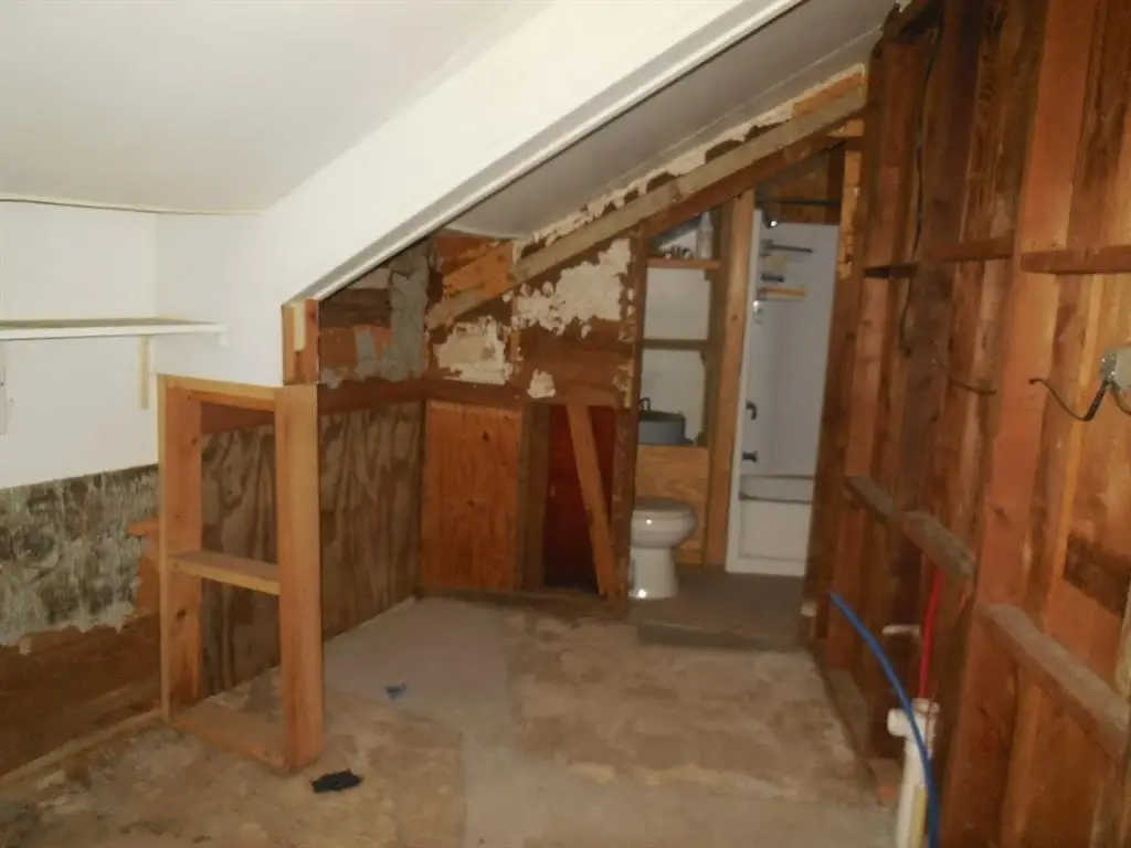 Picture 10