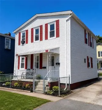 Duplex With Natural Gas Heat