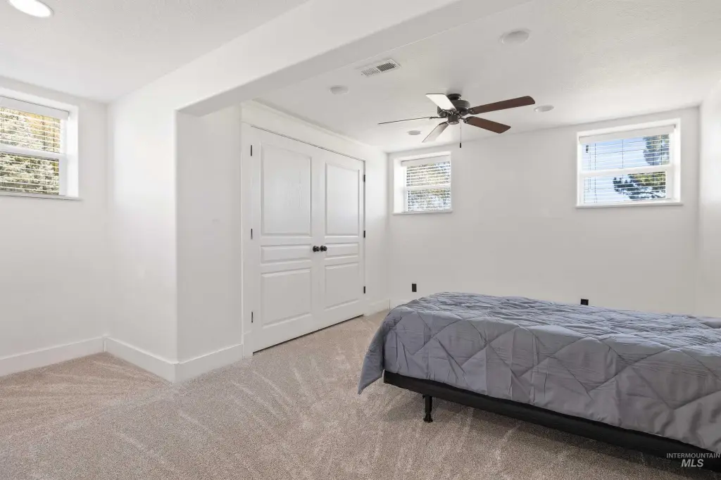 Picture 33