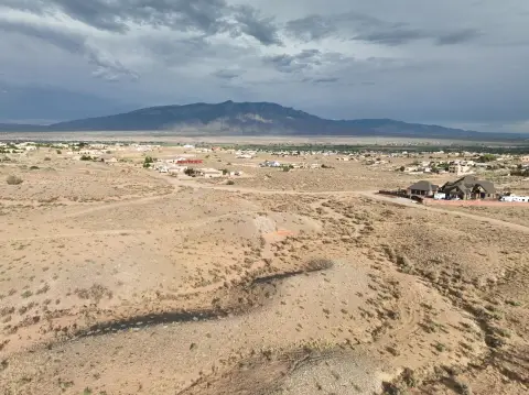 Rio Rancho Land with Views