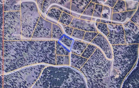 Land in Plains, Montana