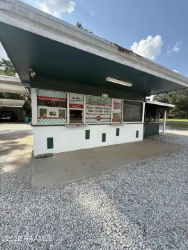 Iconic Restaurant with Residence