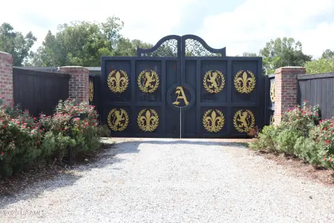 Turnkey Entertainment Complex For Sale