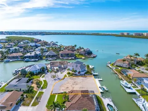 Marco Island Waterfront Key Lot