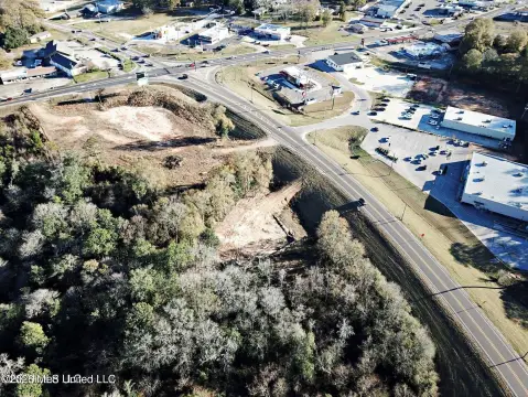 Prime Commercial Land in Purvis