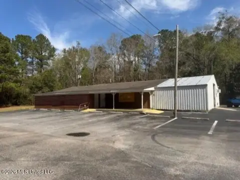 Moss Point Commercial Space For Sale