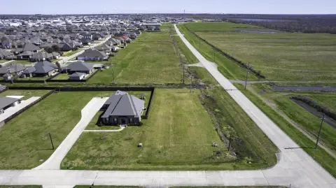 Residential Land in Houma, LA