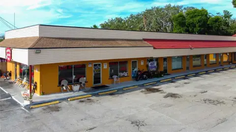 Retail Space on US Hwy 19