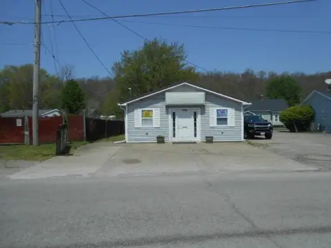 Falmouth Commercial Property For Sale