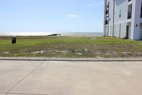 Waterfront Residential Lot with Amenities