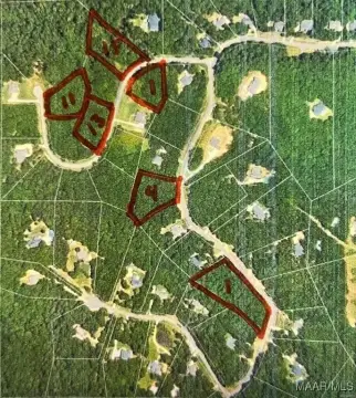 Residential Land in Wetumpka, AL