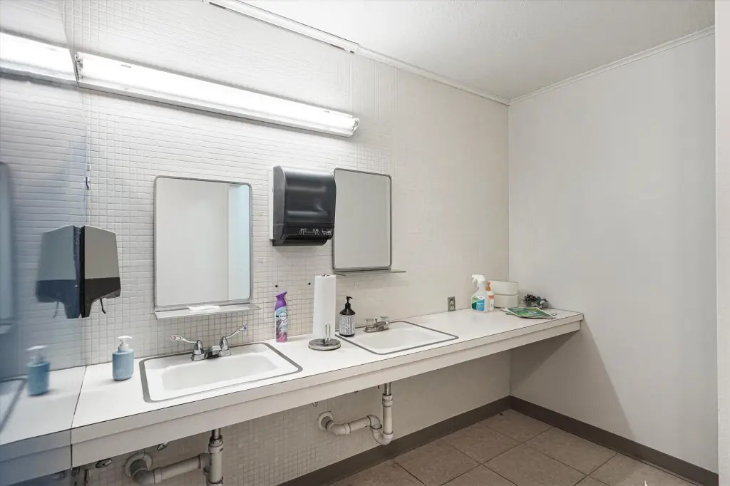 Picture 30