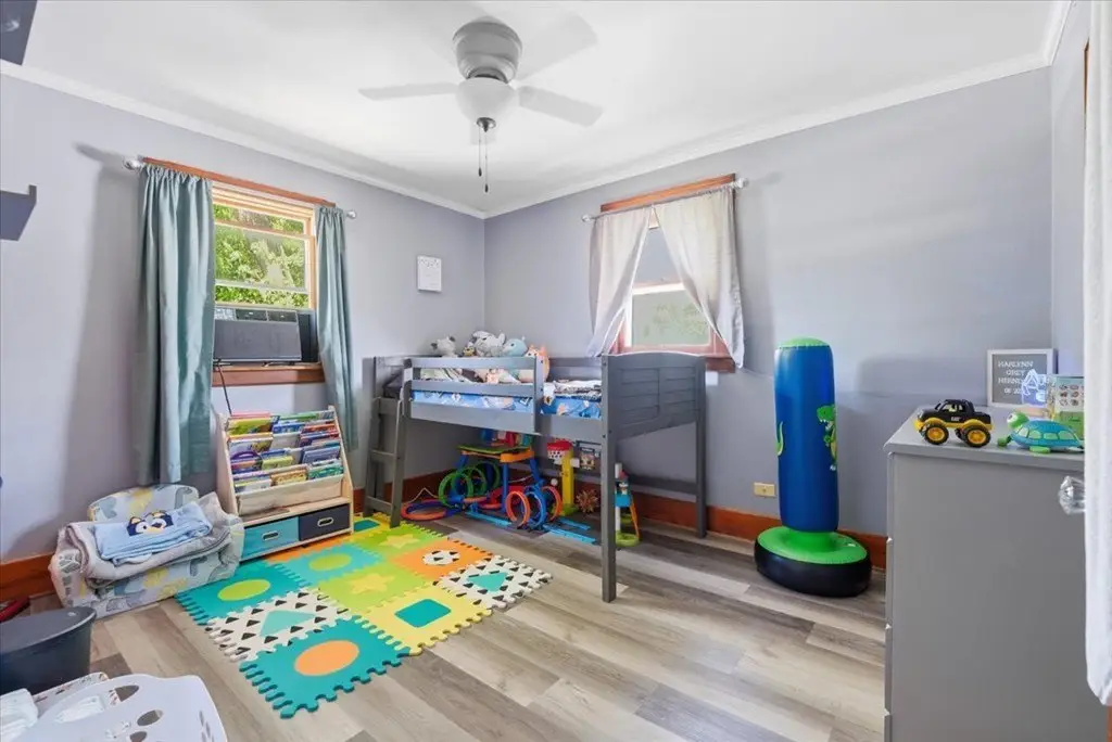 Picture 12
