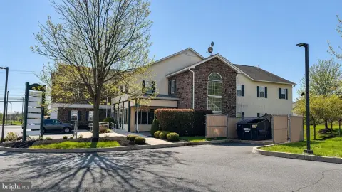 Professional Office Space For Lease