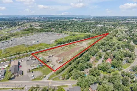 Flat Commercial Land