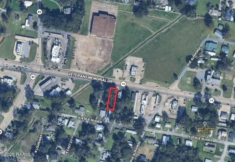 Vacant Lot in Abbeville