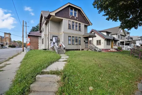 Turnkey Duplex in Milwaukee