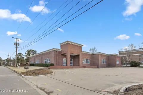 Flowood Office Building For Lease