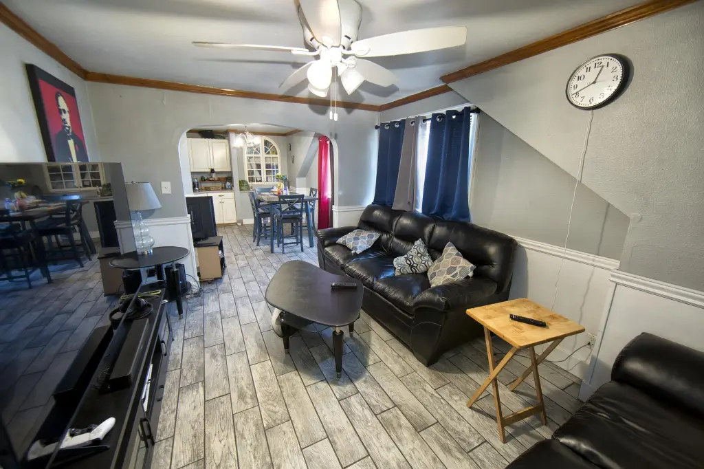 Picture 11