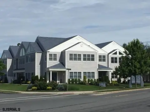 Move-in Ready Office Suites Available