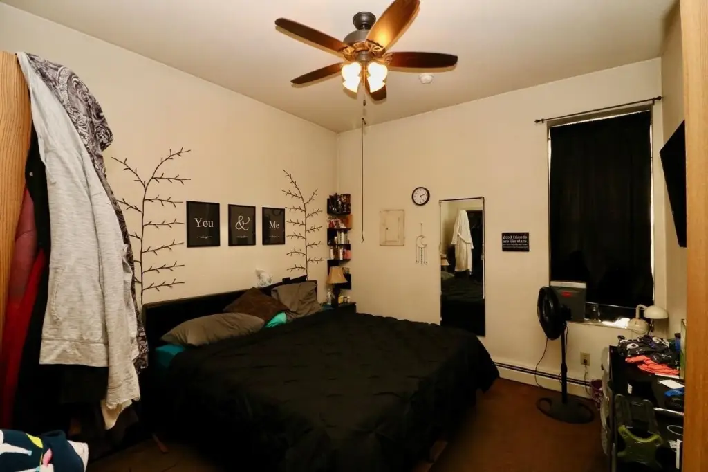 Picture 16