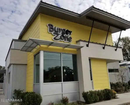 Historic Restaurant Location in Crowley