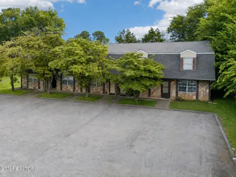 Five-Unit Townhome Community