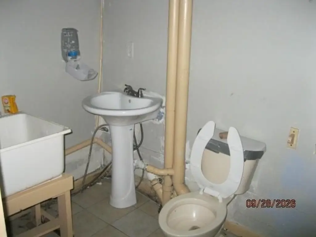 Picture 9