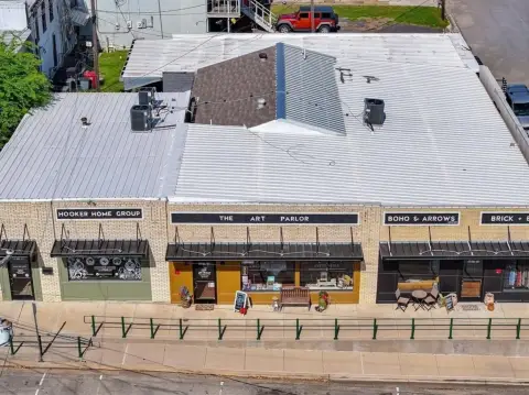 Refurbished Commercial Property in Canton