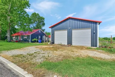 Equestrian Retreat with Two Homes
