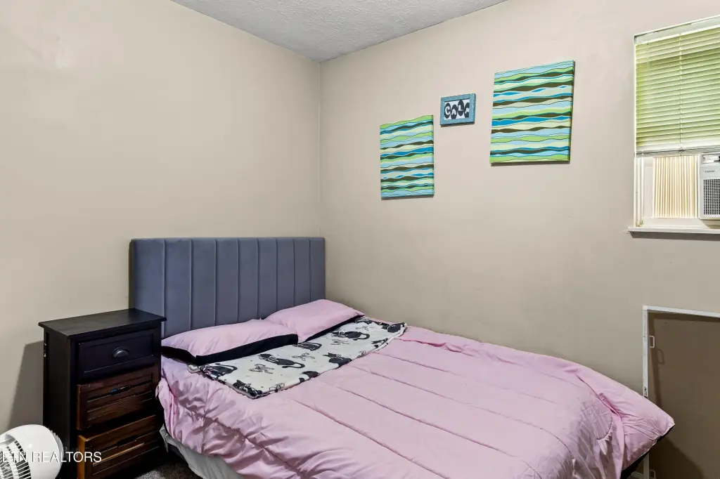 Picture 30
