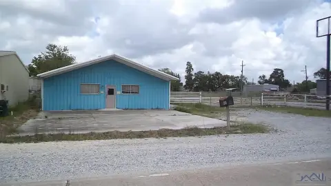 Flex Space with Fenced Yard