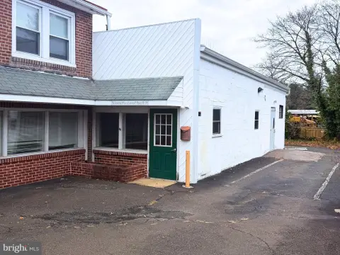 Abington Office/Flex Space Available