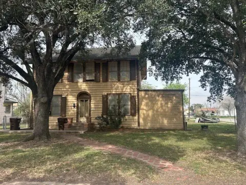 Kingsville Fourplex Near TAMUK