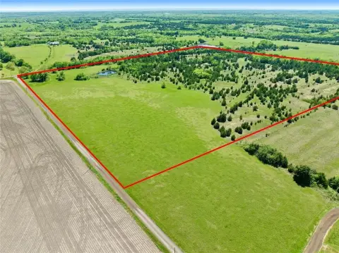 41.5 Acres in Chisum ISD