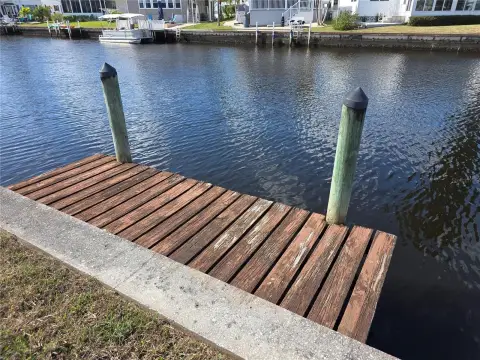 Waterfront Lot in Harbor Cove