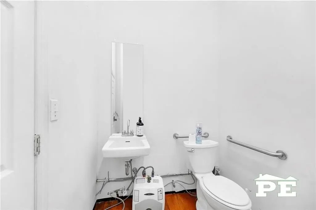 Picture 19