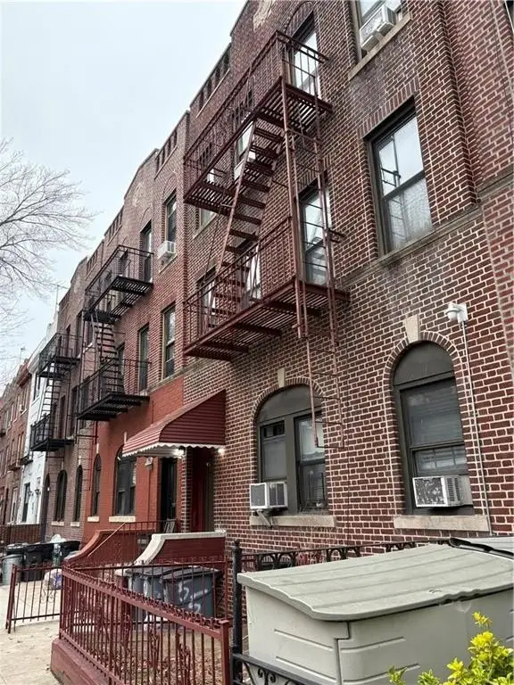 Picture 5