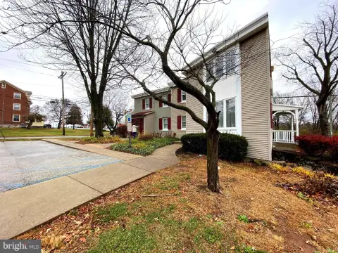 Collegeville Office Building For Lease