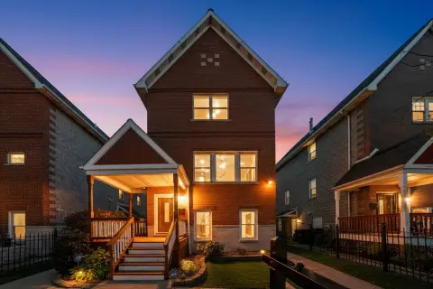 Well-Maintained 2-Unit Chicago Property